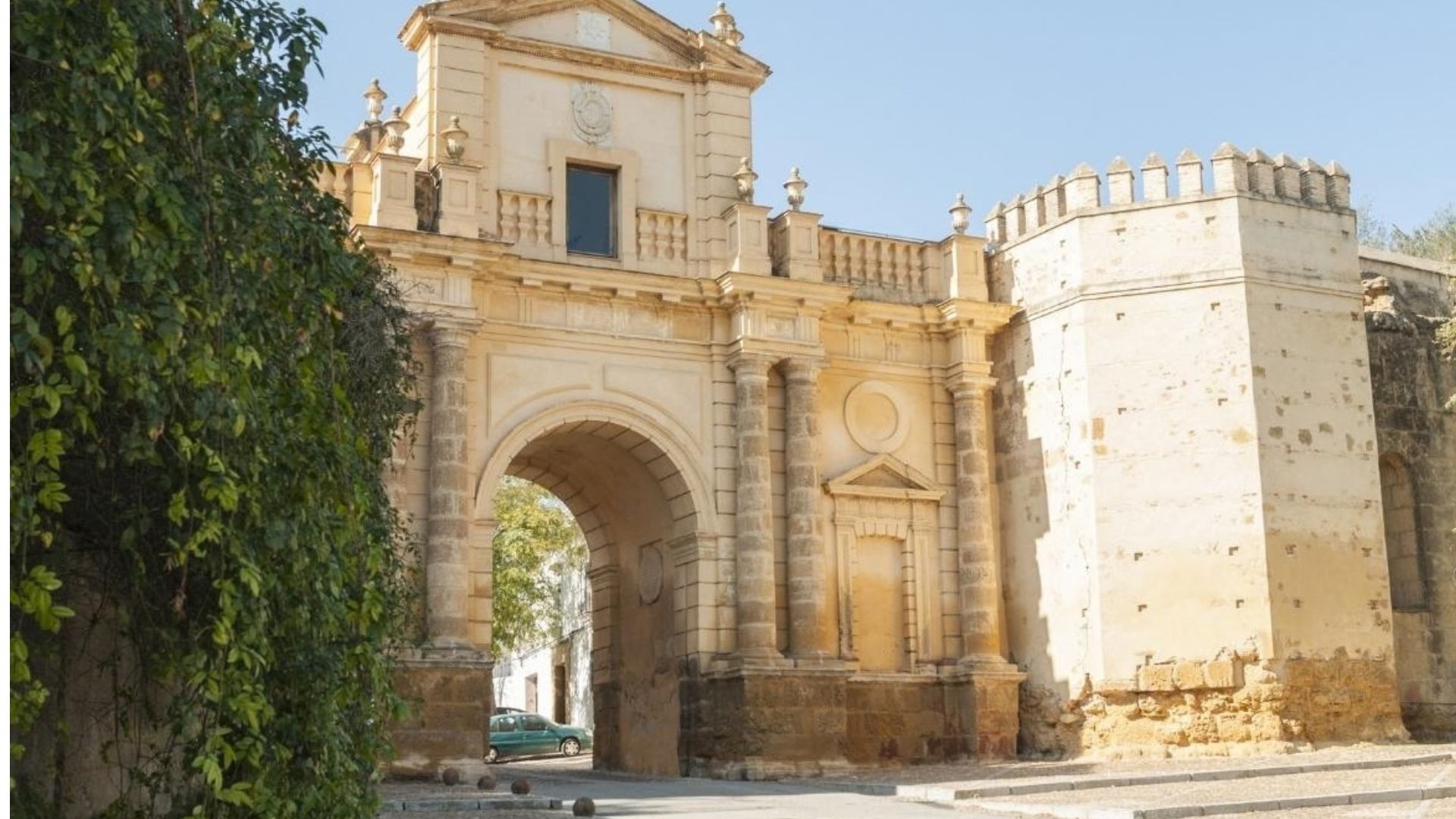 Carmona tour image