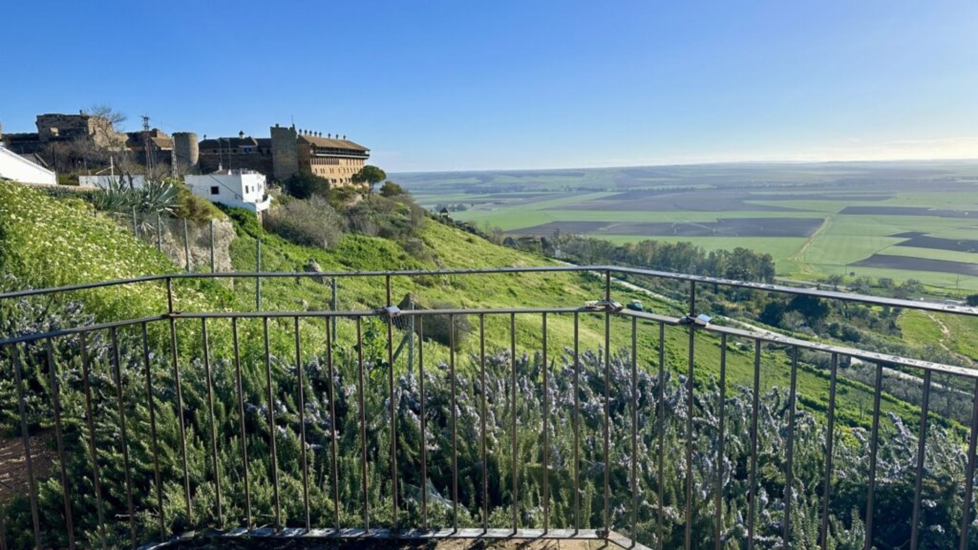 Carmona tour image