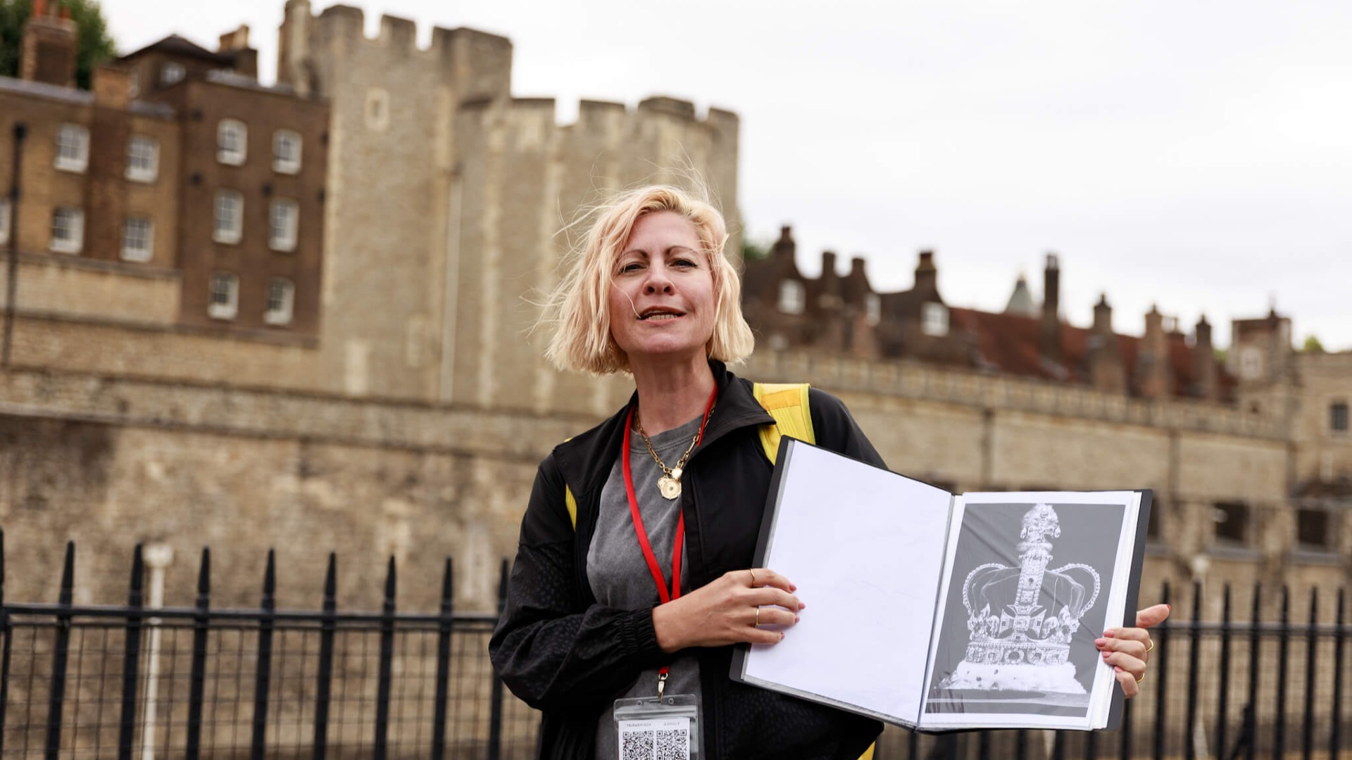 London tour image